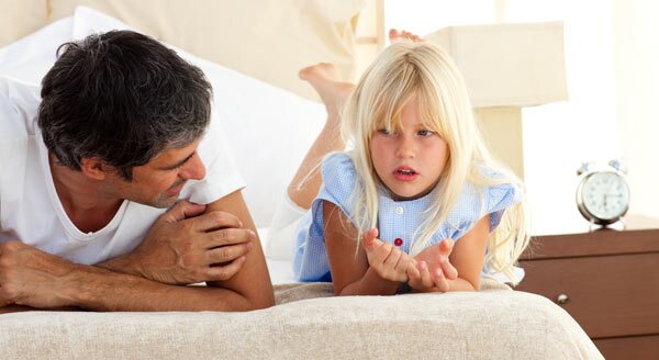 Children's distress: child talking with father